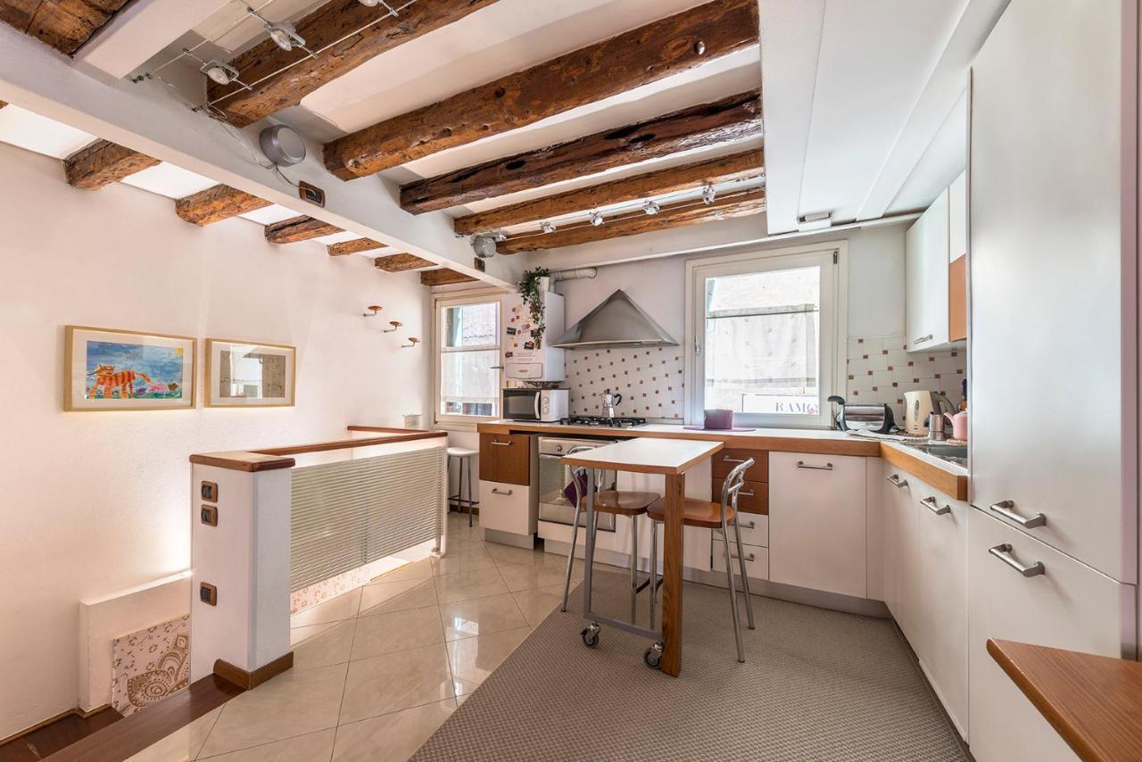 Piccolo - Cozy In The Heart Of Authentic Apartament *