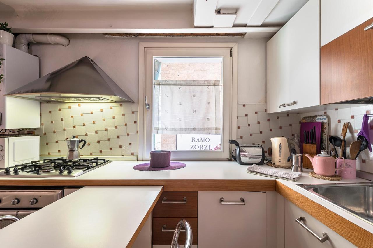 Piccolo - Cozy In The Heart Of Authentic Apartament *